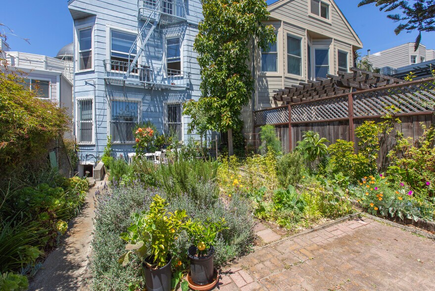 More Photos Of 2275 California St, San Francisco Apartments For Sale