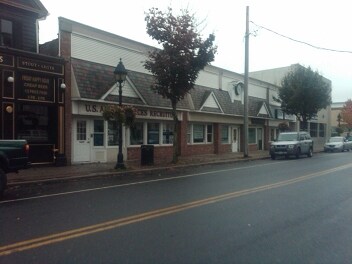 More Photos Of 30-40 E Main St, Bay Shore Storefront Retail Office For Lease