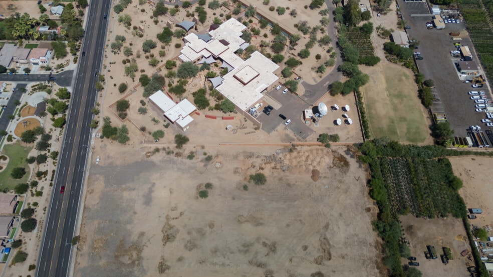 More Photos Of 2801 E Southern Ave, Phoenix Schools For Sale