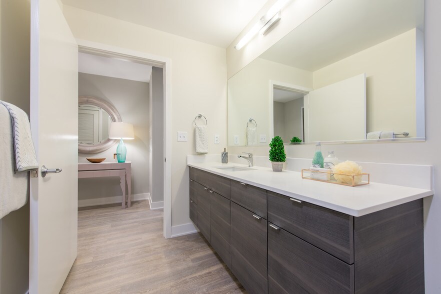 More Photos Of 3146 16th St NW, Washington Apartments For Sale