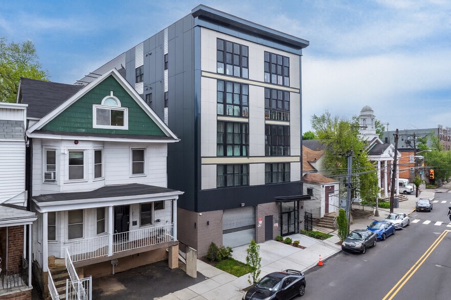 Primary Photo Of 144 Bergen Ave, Jersey City Apartments For Sale