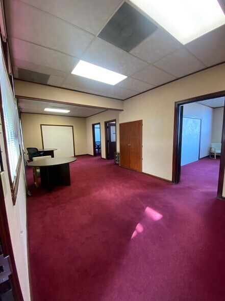 More Photos Of 381 Shoup Ave, Idaho Falls Office For Lease