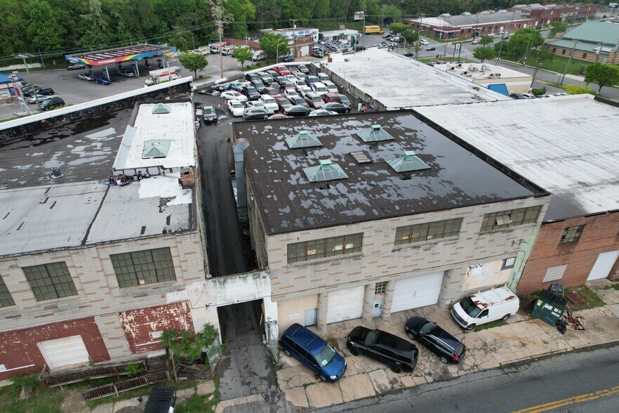 More Photos Of 713 E 25th St, Baltimore Warehouse For Sale