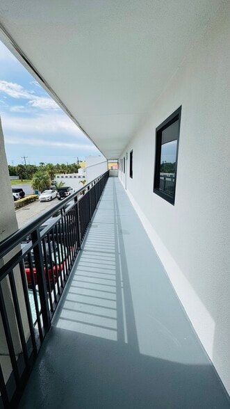 More Photos Of 730 S Atlantic Ave, Ormond Beach Office For Lease