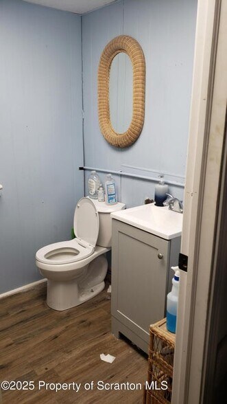 More Photos Of 2250 Scranton Carbondale Hwy, Scranton General Retail For Sale