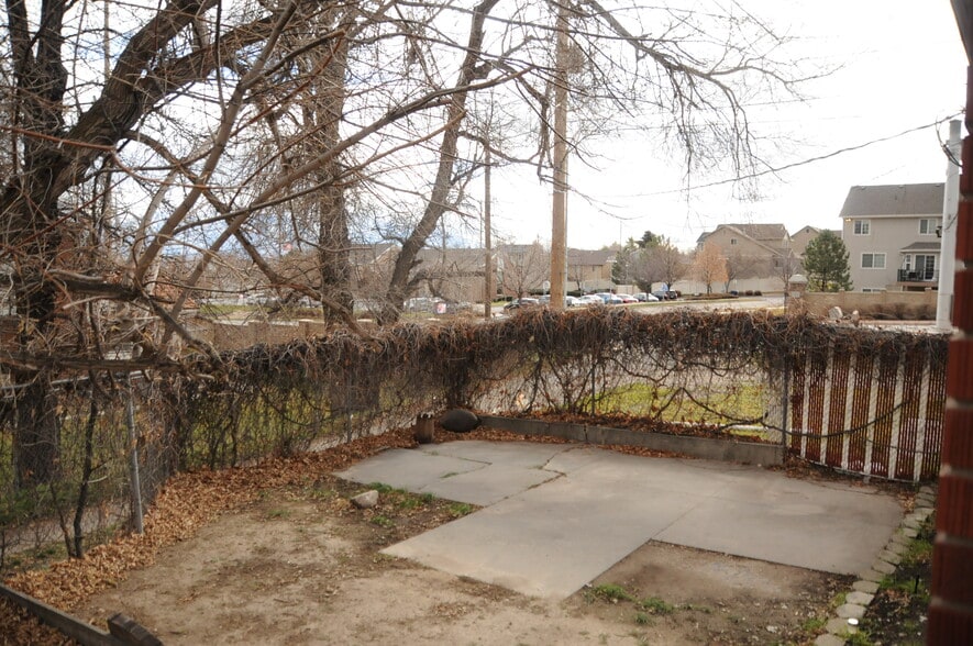 More Photos Of 2770 W 5400 S, Salt Lake City Flex For Sale