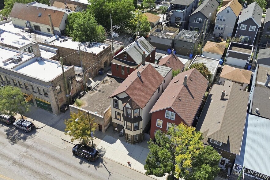 More Photos Of 2418 N Western Ave, Chicago Apartments For Sale