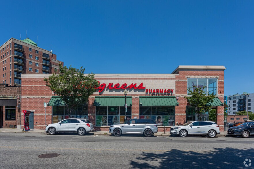 More Photos Of 465 Cambridge St, Allston Drugstore For Lease