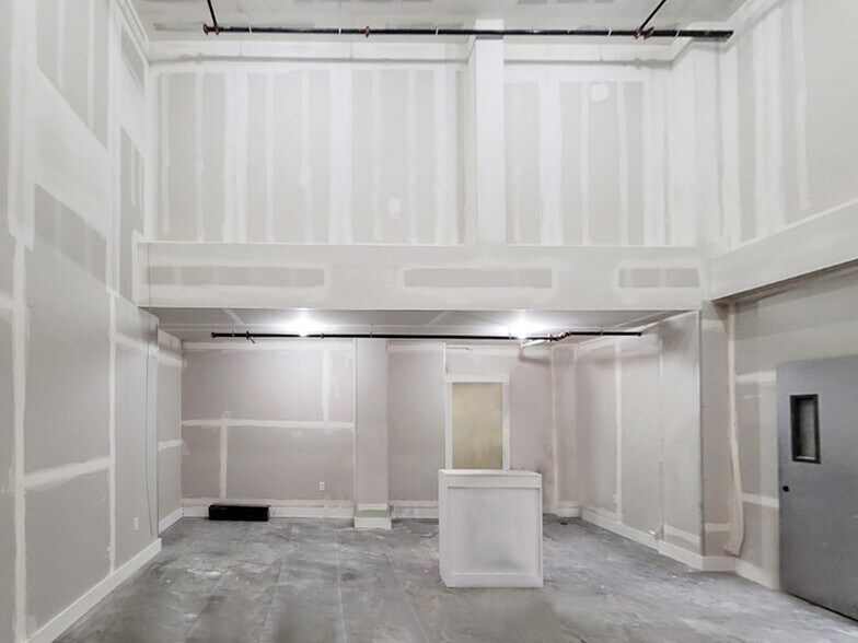 More Photos Of 1407 Flatbush Ave, Brooklyn Apartments For Lease