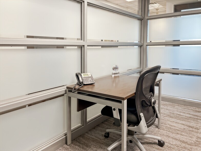 More Photos Of 11414 W Park Pl, Milwaukee Coworking Space