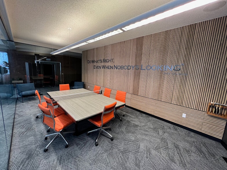 More Photos Of 6850 W Fairview Ave, Boise Office For Sale