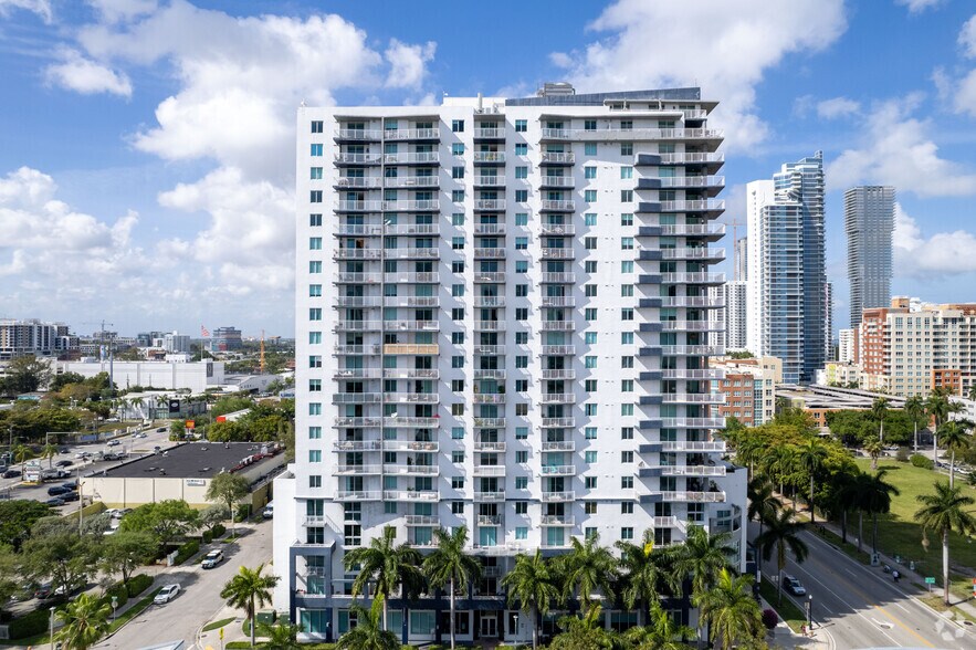 More Photos Of 275 NE 18th St, Miami Apartments For Lease