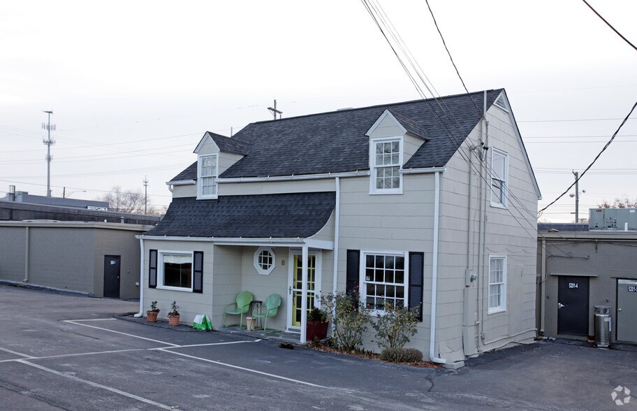 More Photos Of 5201-5205 Kingston Pike, Knoxville Unknown For Lease