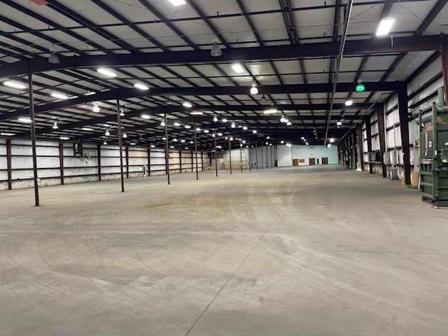 More Photos Of 9800 I 65 Service Rd S, Creola Warehouse For Lease
