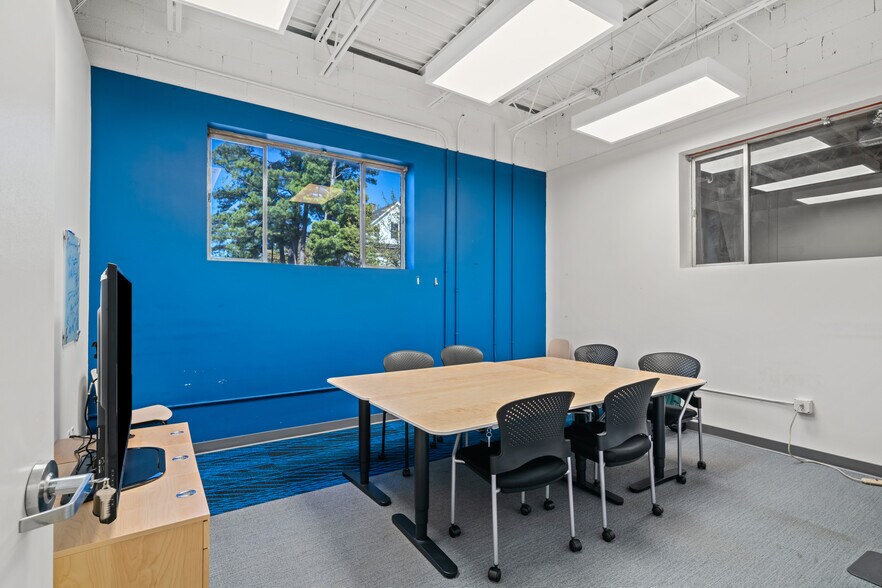 More Photos Of 630 S Cooper St, Memphis Office For Lease
