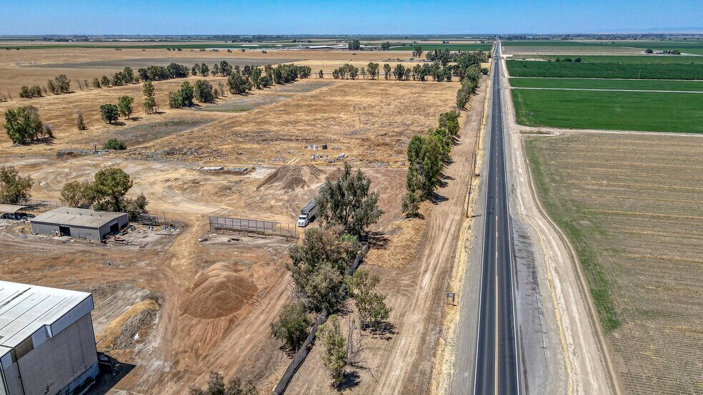 More Photos Of 30 W Sandy Mush Rd, Merced Industrial For Sale
