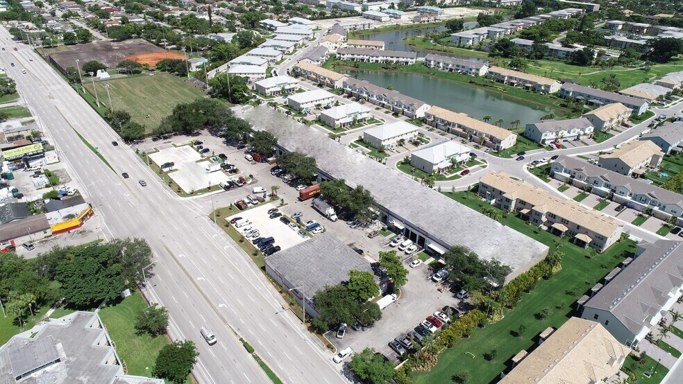 More Photos Of 4801-4859 Pembroke Rd, Hollywood Warehouse For Lease