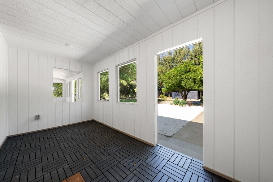 More Photos Of 14268 CA-160, Isleton Apartments For Sale
