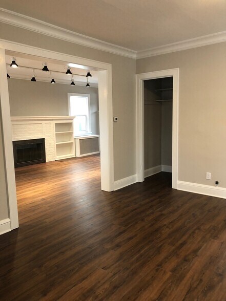 More Photos Of 840 Grand Ave, Saint Paul Freestanding For Lease