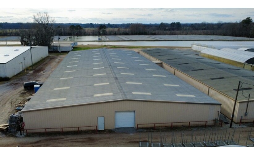 More Photos Of 3601 Wetumpka Hwy, Montgomery Warehouse For Lease