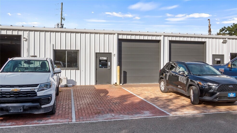 More Photos Of 1733 Benbow Ct, Apopka Warehouse For Lease