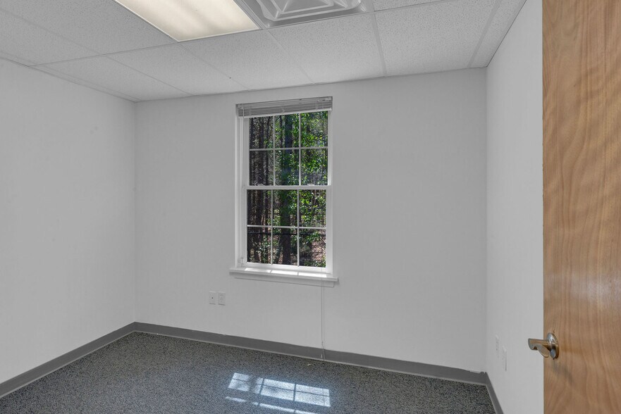 More Photos Of 314 Chris Gaupp Dr, Galloway Medical For Lease