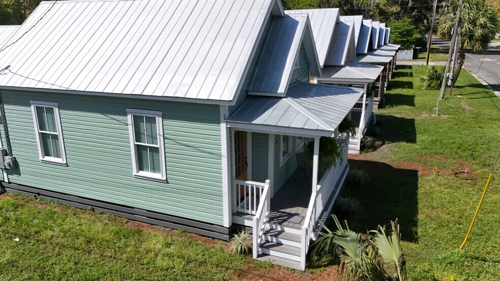 More Photos Of , Brunswick Specialty For Sale