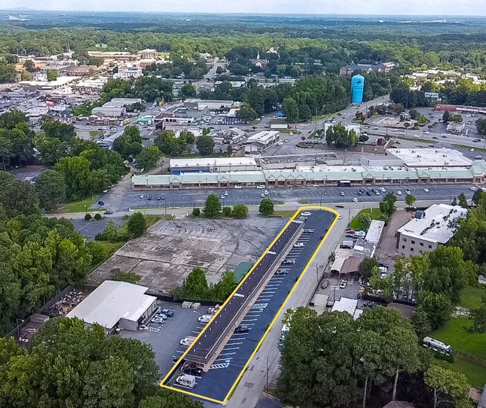 More Photos Of 2204-2208 Hanfred Ln, Tucker Office For Sale