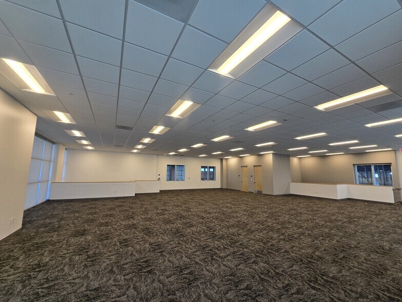 More Photos Of 23840-23842 Rider St, Perris Distribution For Lease