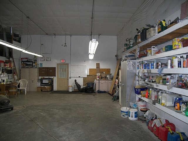 More Photos Of 6260 Lincoln Rd, Ontario Auto Dealership For Sale