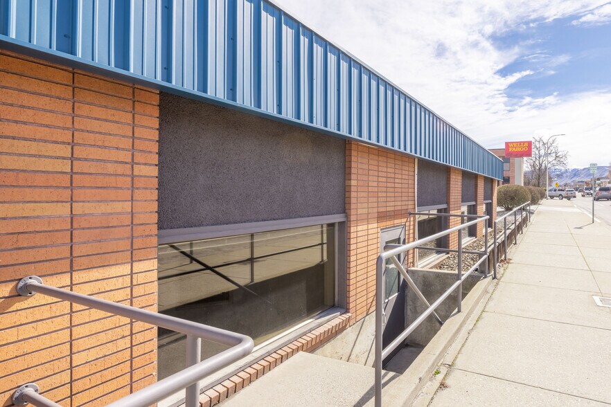 More Photos Of 325 Chelan Ave, Wenatchee Office For Lease