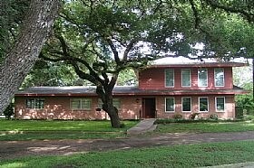 More Photos Of I-10 & Evans St, Alleyton Office Residential For Sale