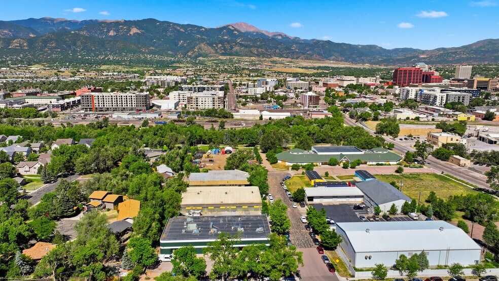 More Photos Of 535 E Cimarron St, Colorado Springs Warehouse For Sale