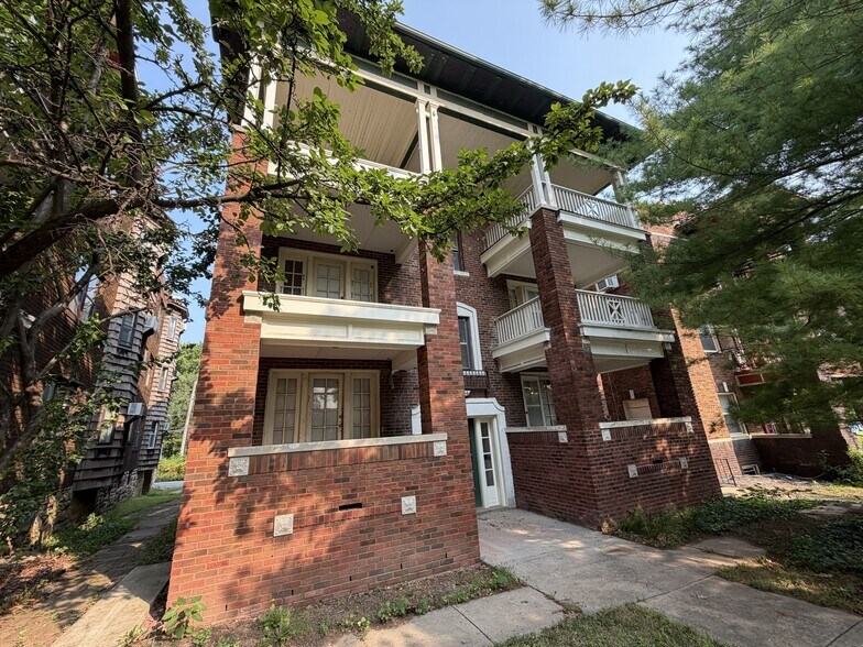 More Photos Of 2734 Charlotte St, Kansas City Apartments For Sale