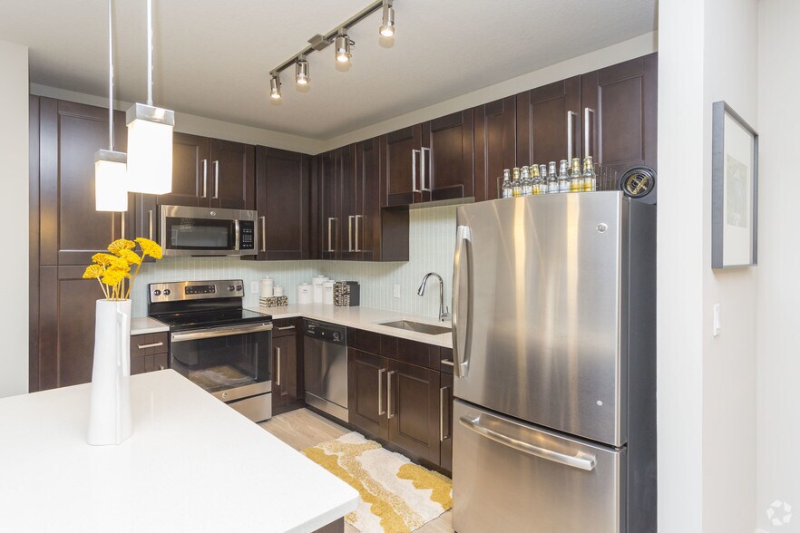 More Photos Of 190 SE 5th Ave, Delray Beach Apartments For Lease