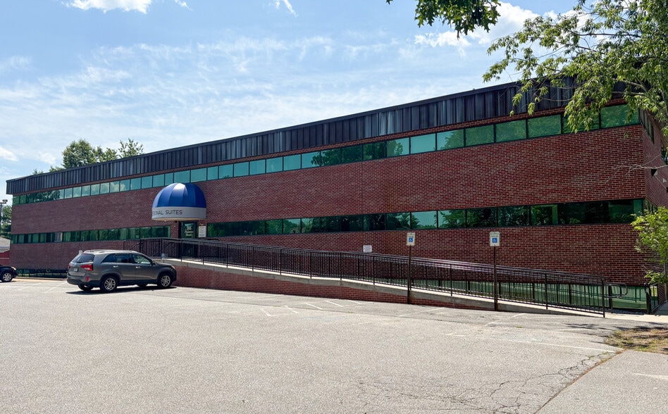 More Photos Of 166 Plaistow Rd, Plaistow Medical For Sale