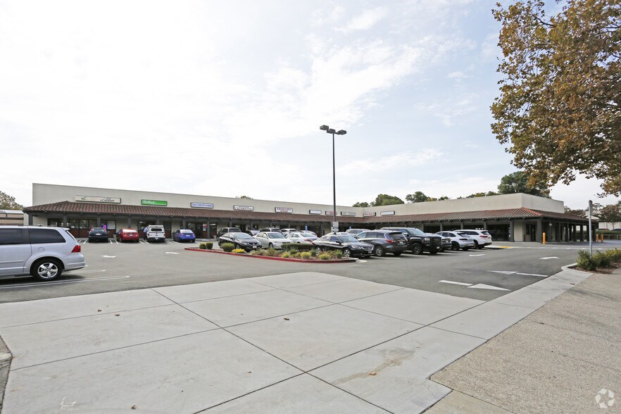 More Photos Of 7980-8000 Amador Valley Blvd, Dublin Unknown For Lease