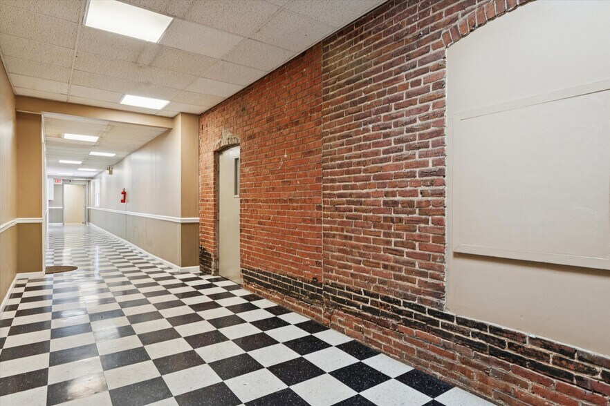 More Photos Of 6 S 3rd St, Oxford Storefront Retail Office For Sale