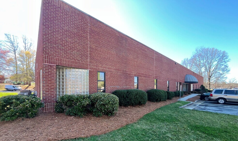 Primary Photo Of 9 Oak Branch Dr, Greensboro Service For Lease