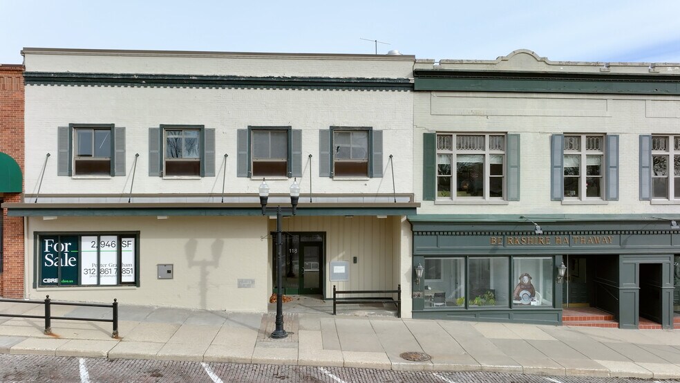 Primary Photo Of 118 Cass St, Woodstock Storefront For Sale