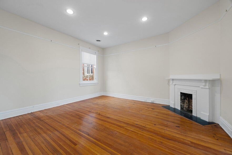 More Photos Of 5 S Adams St, Richmond Office For Sale