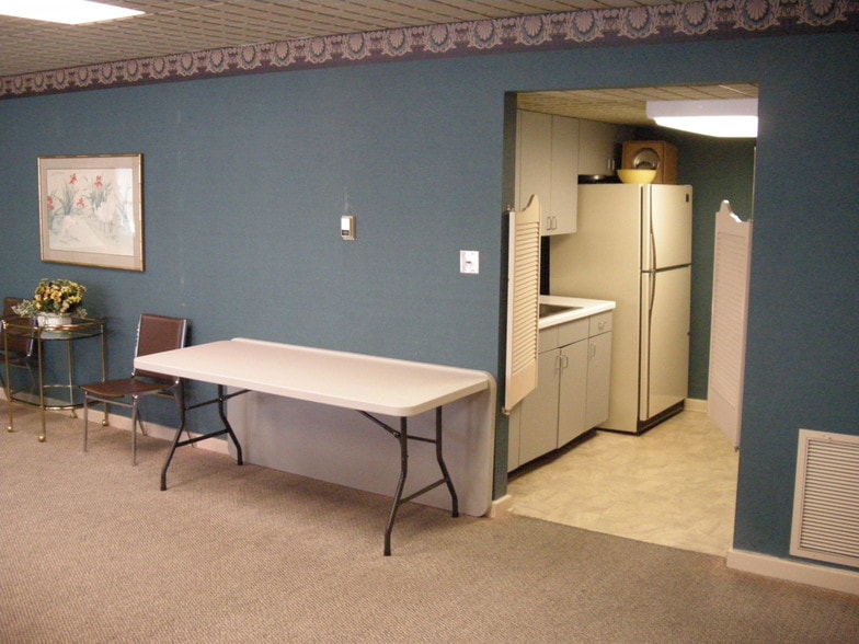 More Photos Of 215 Brooke Ave, Norfolk Office Residential For Sale