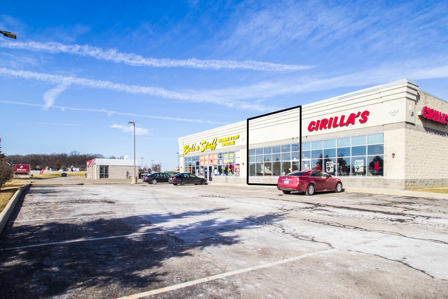 Primary Photo Of 720-728 Polaris Pky, Lewis Center Unknown For Lease