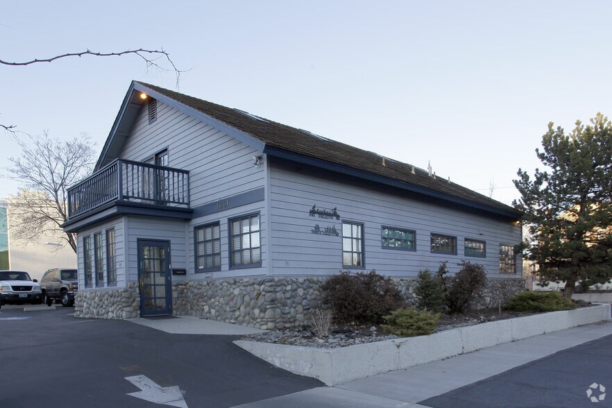 Primary Photo Of 1001 Jones St, Reno Medical For Lease