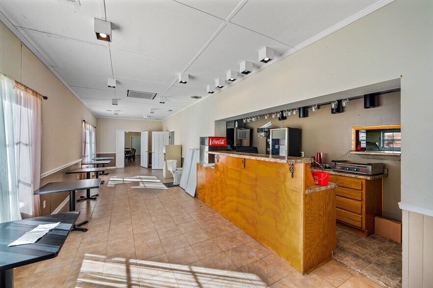 More Photos Of 502 Crystal Lake Dr NE, Fort Payne Golf Course Driving Range For Sale