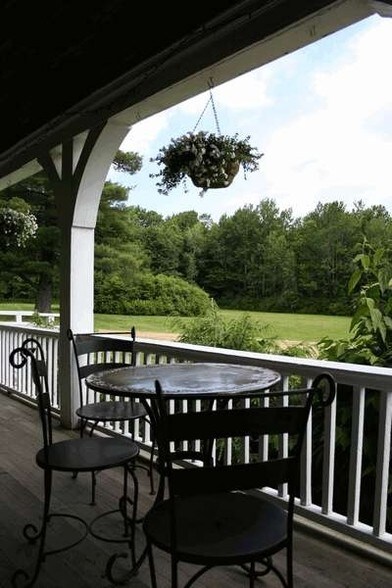 More Photos Of 885 Washington Mountain Rd, Washington Hotel For Sale