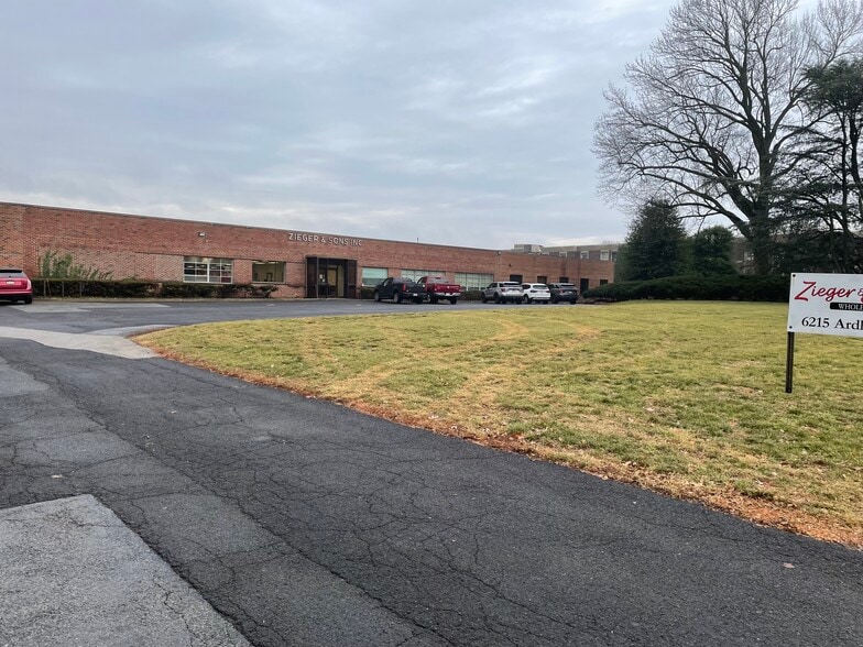 More Photos Of 6215 Ardleigh St, Philadelphia Warehouse For Lease