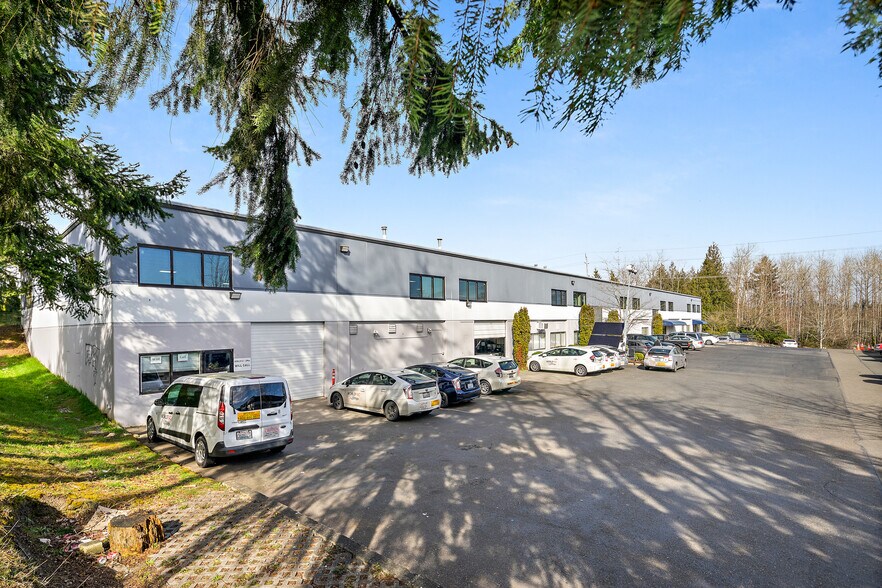 Primary Photo Of 11504 Airport Rd, Everett Warehouse For Sale