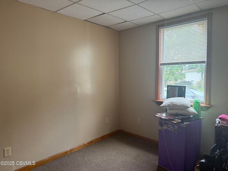 More Photos Of , Bloomsburg Unknown For Sale