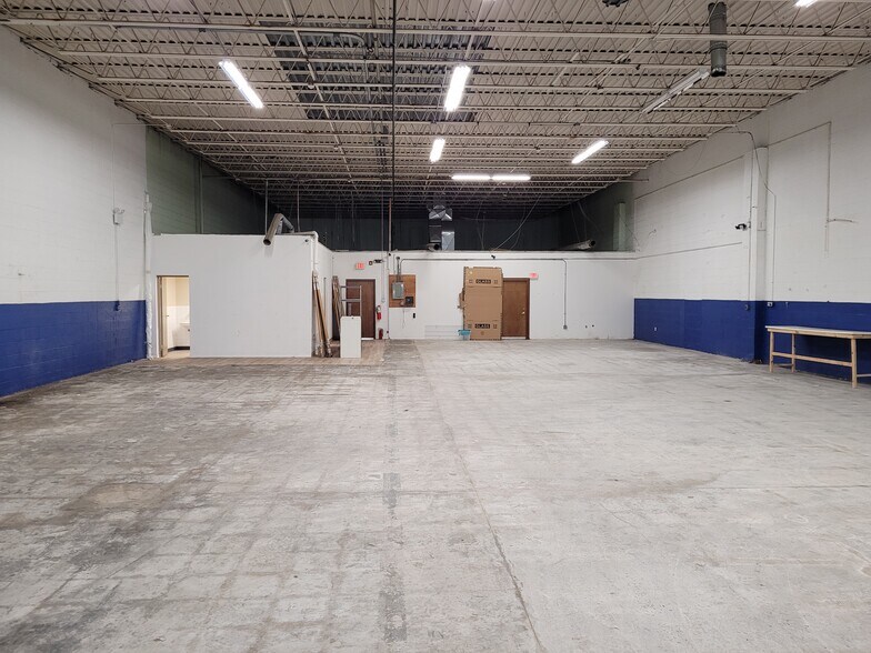 More Photos Of 19 Richard Rd, Wrightstown Warehouse For Sale